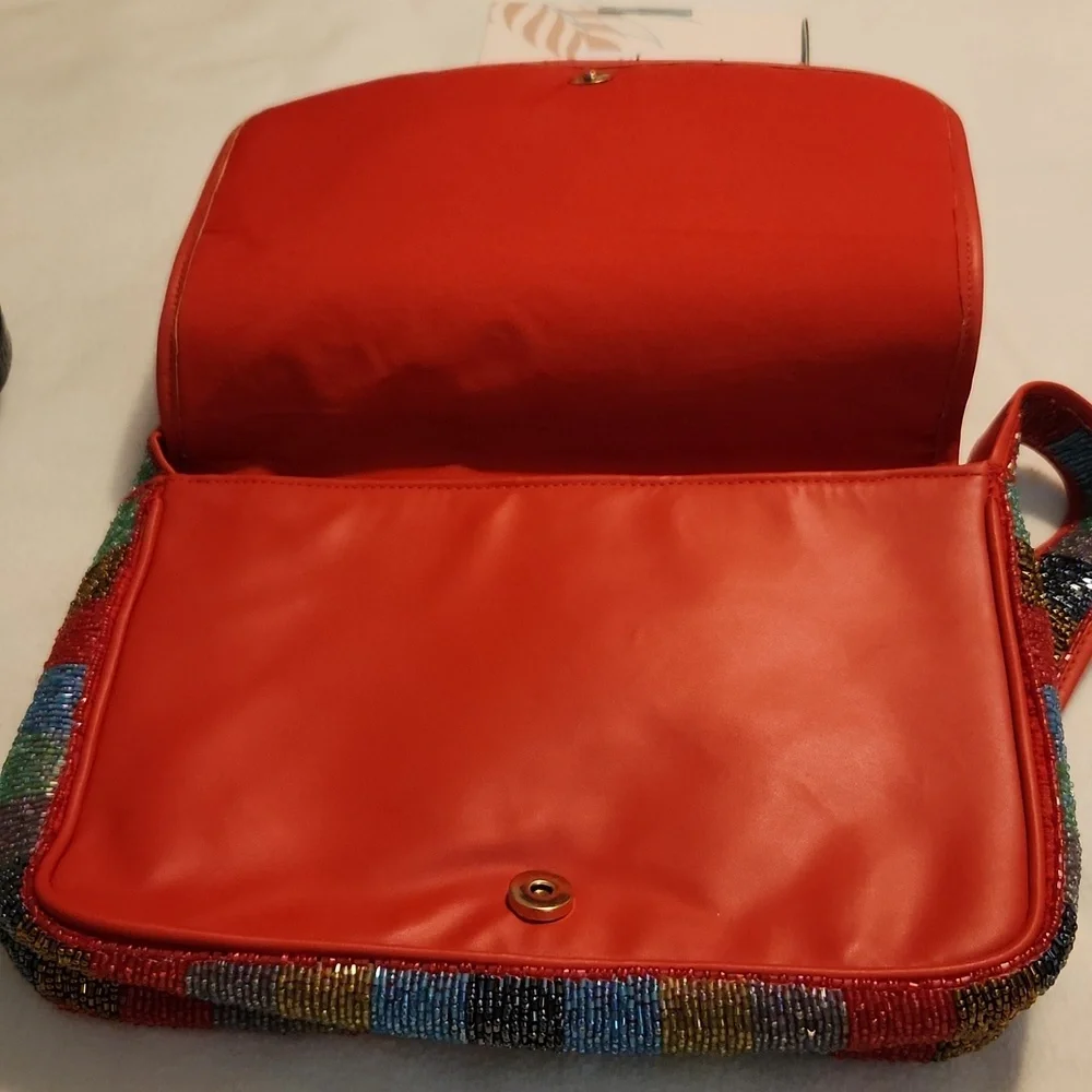 Fashion Beaded Handbag - Picture 3 of 5